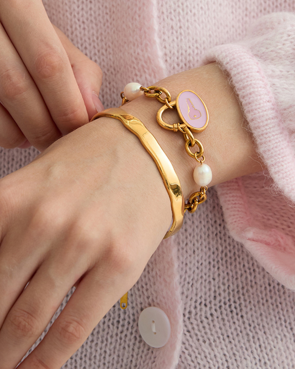 Chunky Pearl Key Charm Bracelet