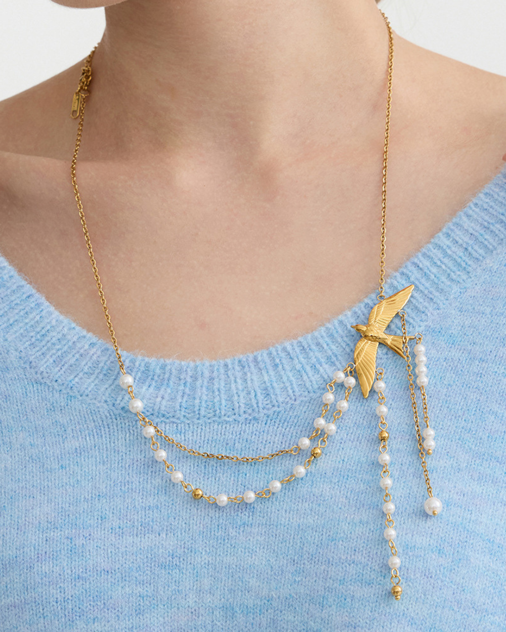 Golden Bird & Pearl Y Necklace