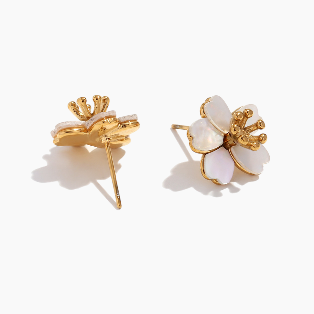 Blossom Pearl Flower Stud Earrings