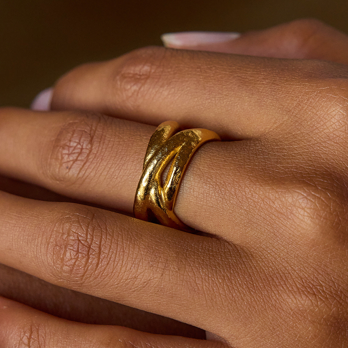 Entwine Texture Ring