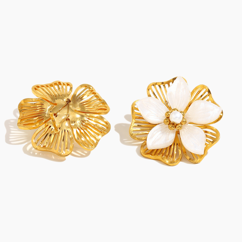 Golden Petal Radiance Earrings