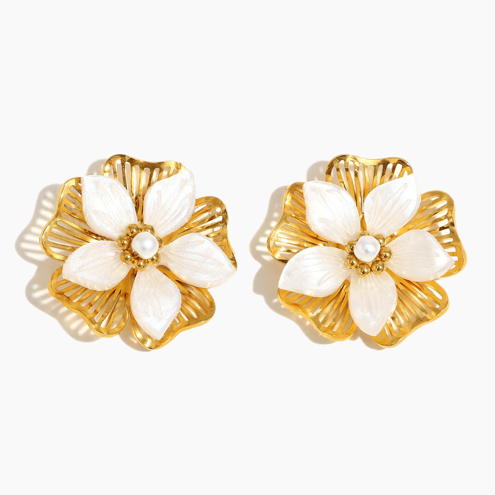 Golden Petal Radiance Earrings