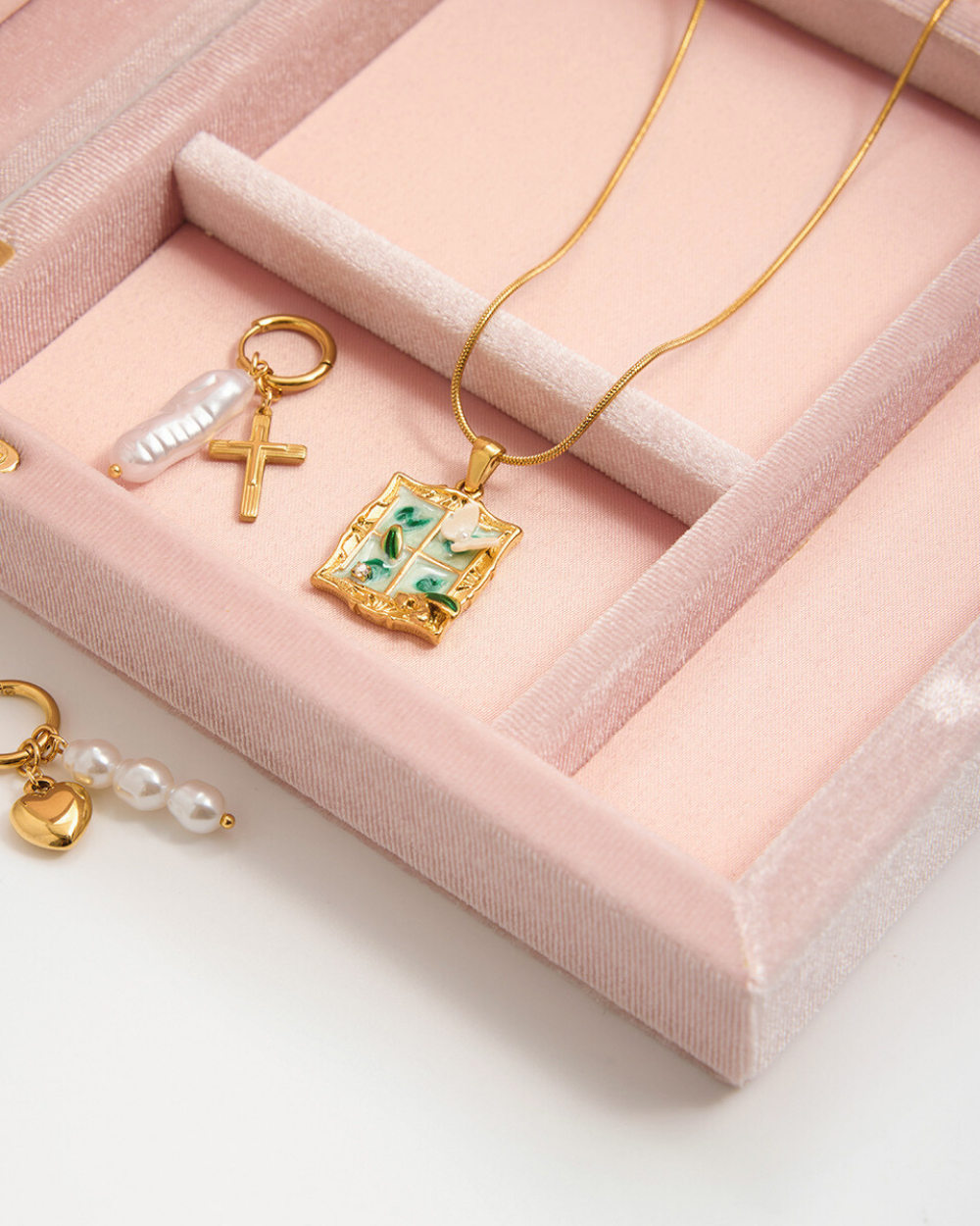 Vintage Enamel Frame Pendant Necklace