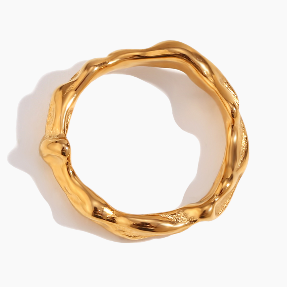 Molten Wave Textured Ring