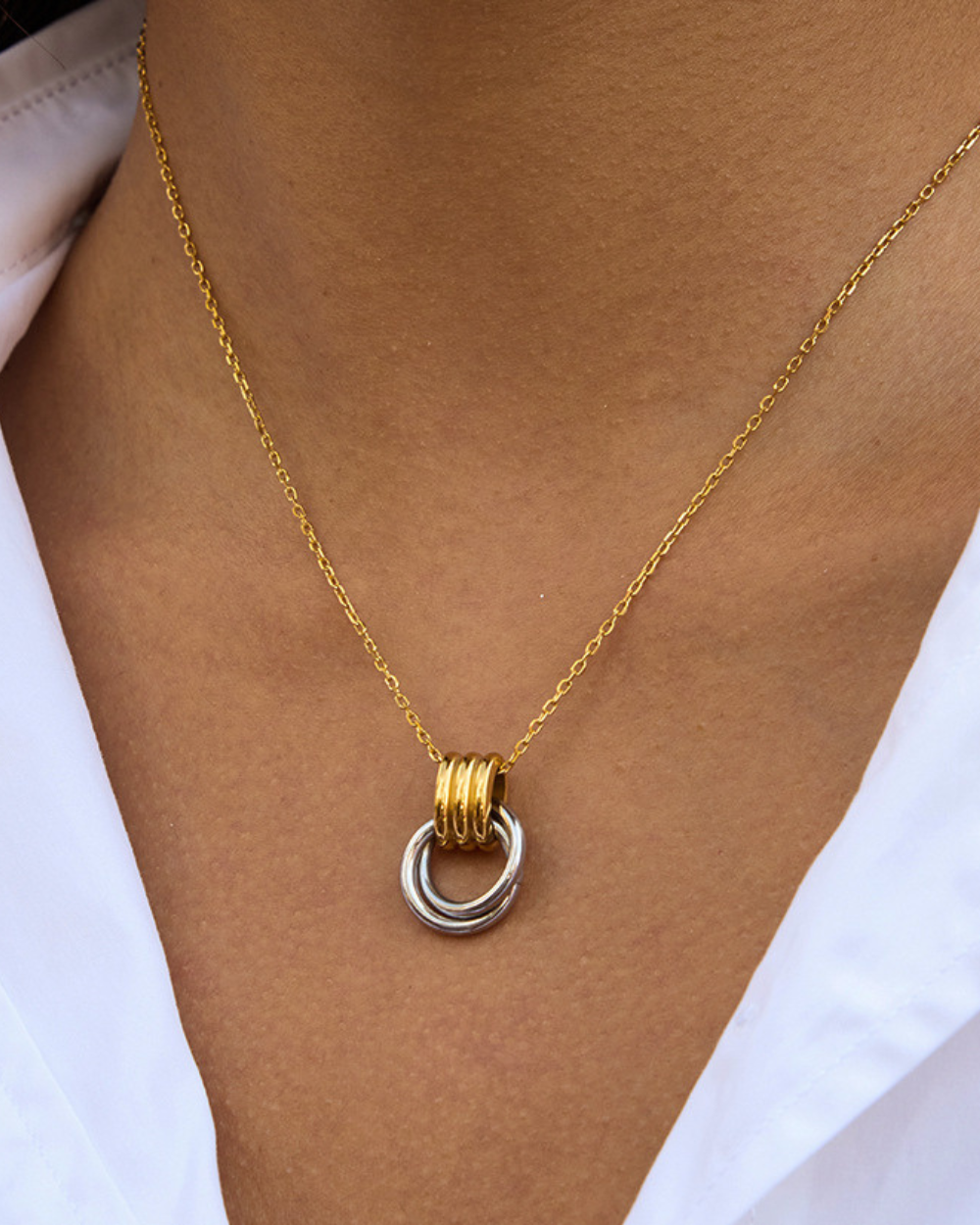 Harmony Loop Necklace