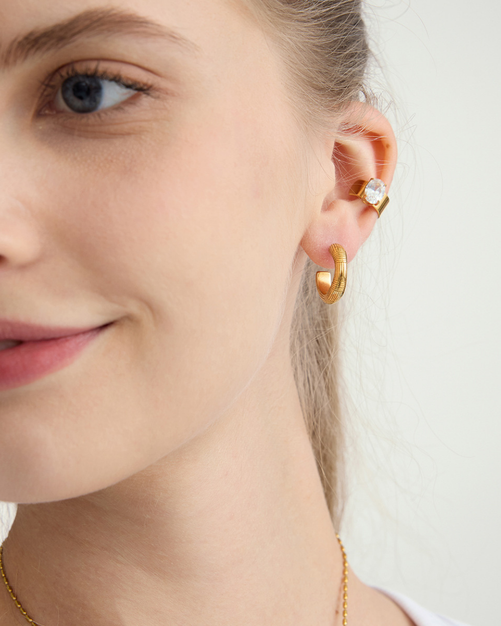 Oval Crystal Ear Cuff