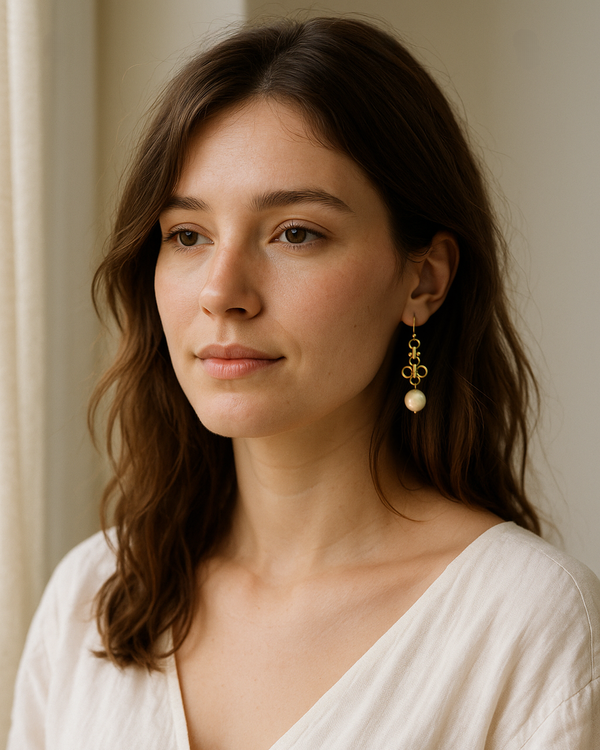 Clover Pearl Drop Earrings