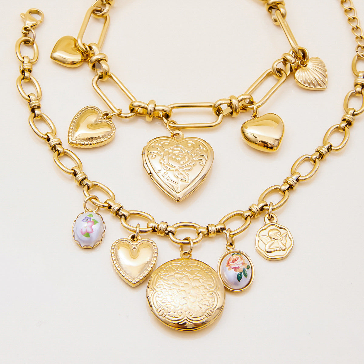gold chain bracelets by the pool for summer vibe