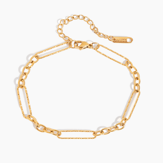 Sleek Link Chain Bracelet