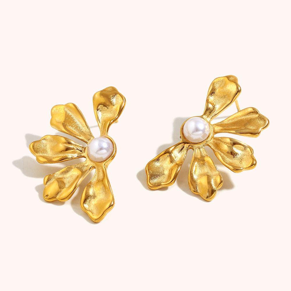 Flora Pearl Bloom Earrings