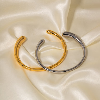 Solaris Curve Cuff
