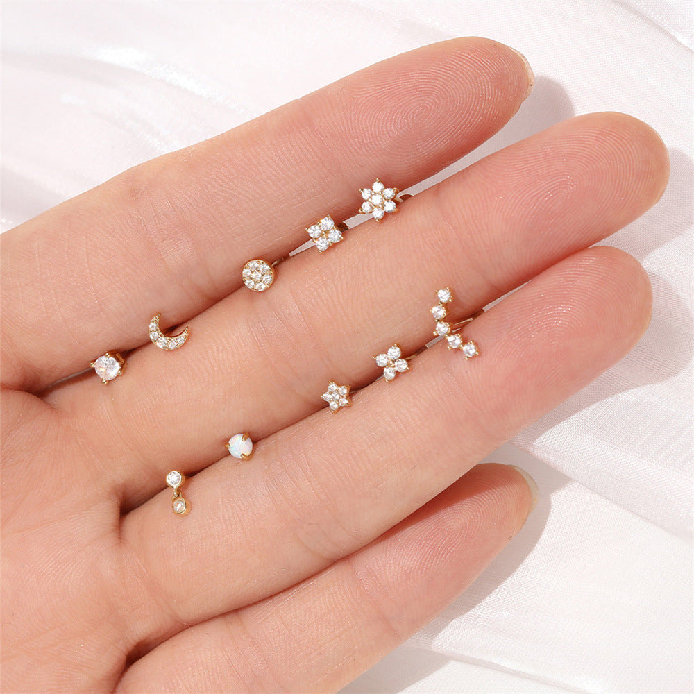 (Unique) Boucle d'oreille à tige pendante en or massif 14 carats avec double zircone