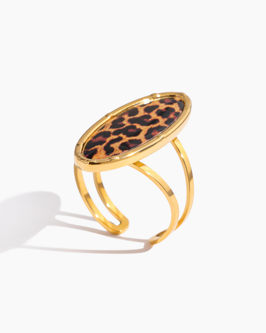 Savage Oval Leopard Ring
