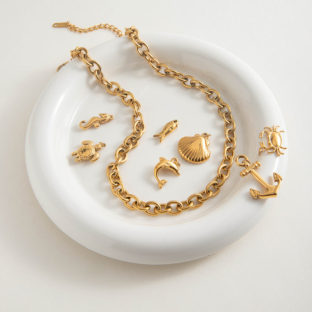 Bold Tides Chain Necklace