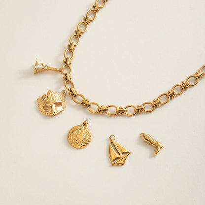 Golden Tide Oval Link Necklace