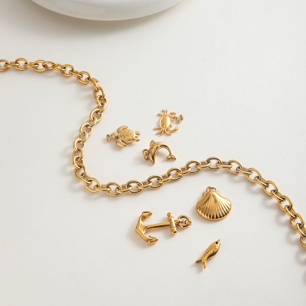 Bold Tides Chain Necklace