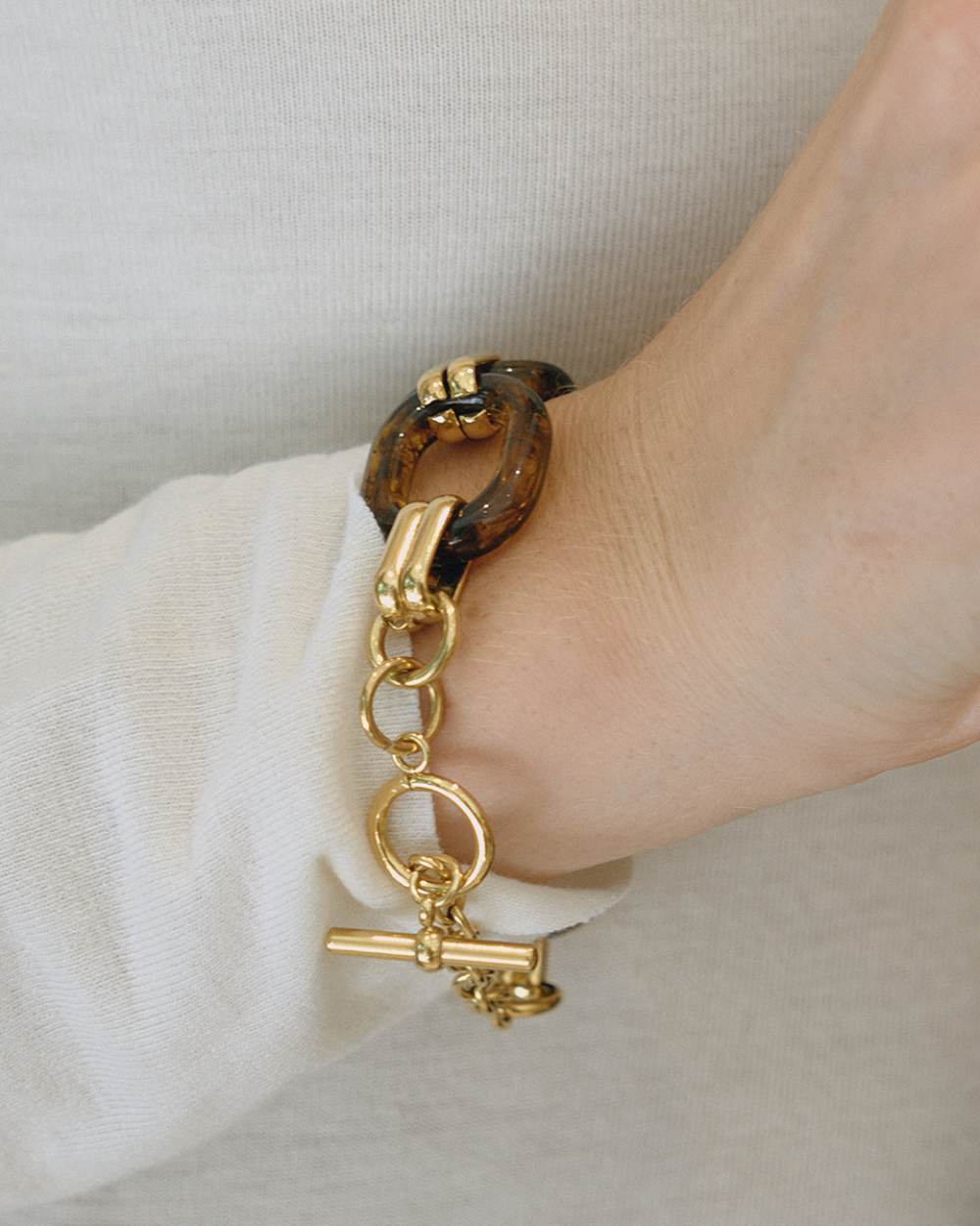 Tortoise Link Chunky Chain Bracelet