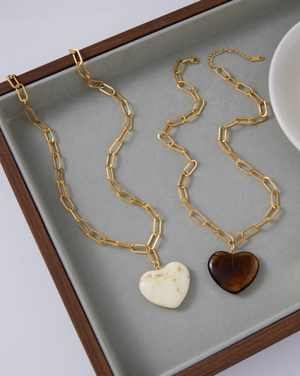 Chunky Brown Heart Pendant Chain Necklace