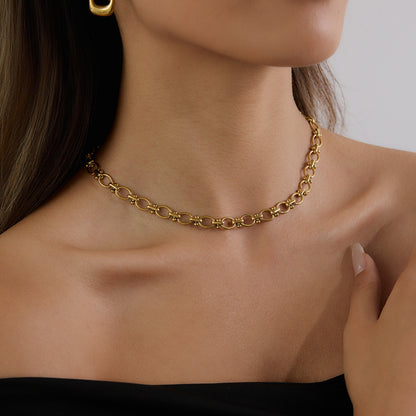Golden Tide Oval Link Necklace