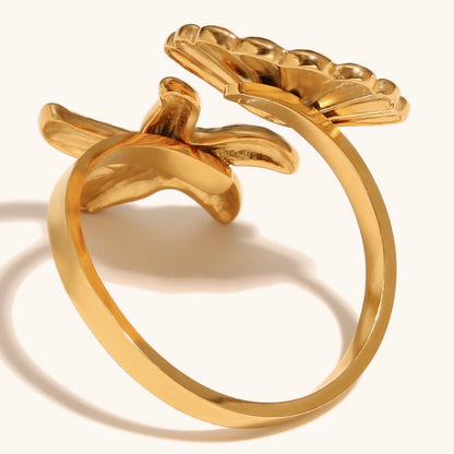 Starfish & Seashell Ring