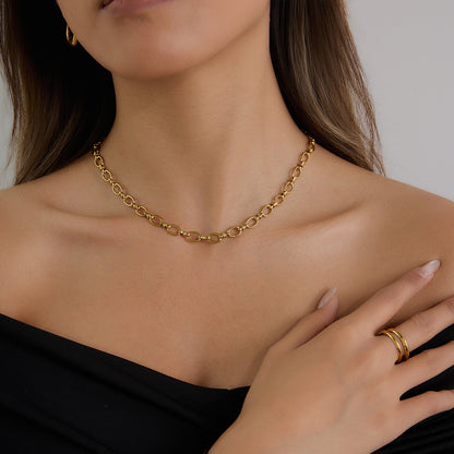 Golden Current Chain Necklace