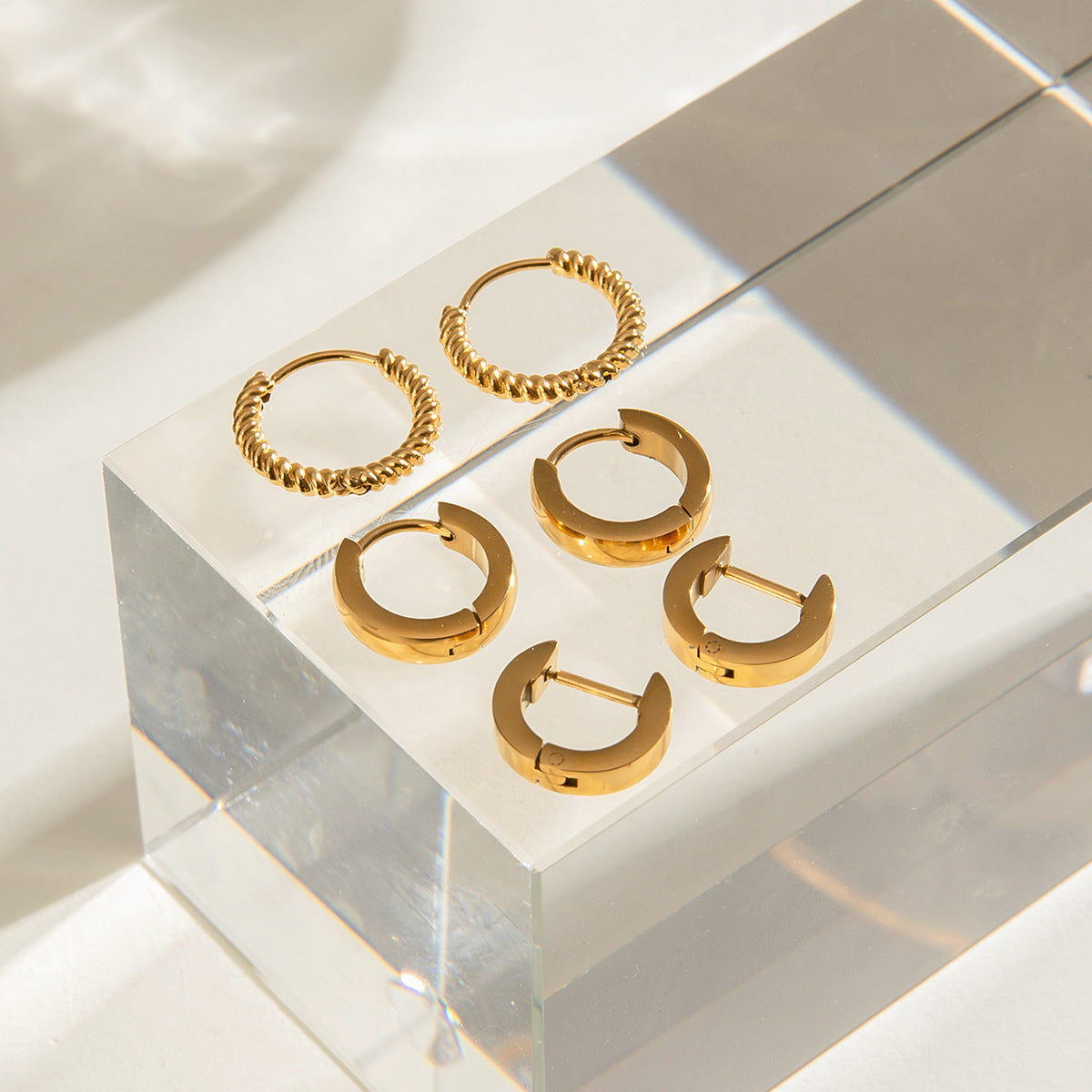 Golden Textura Earring Set