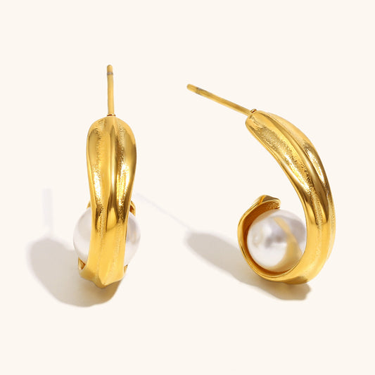 Lustre Curl Pearl Hoops