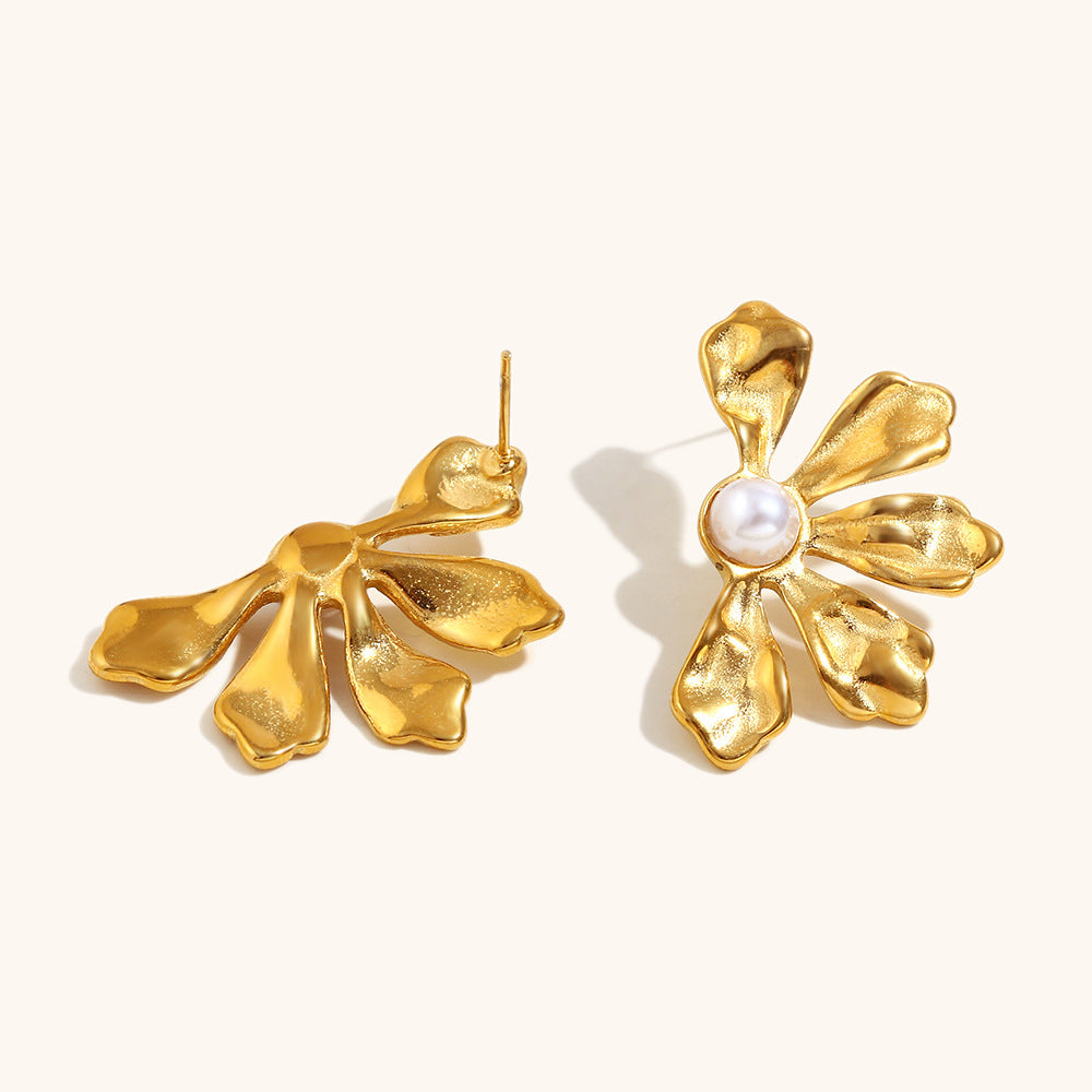 Flora Pearl Bloom Earrings