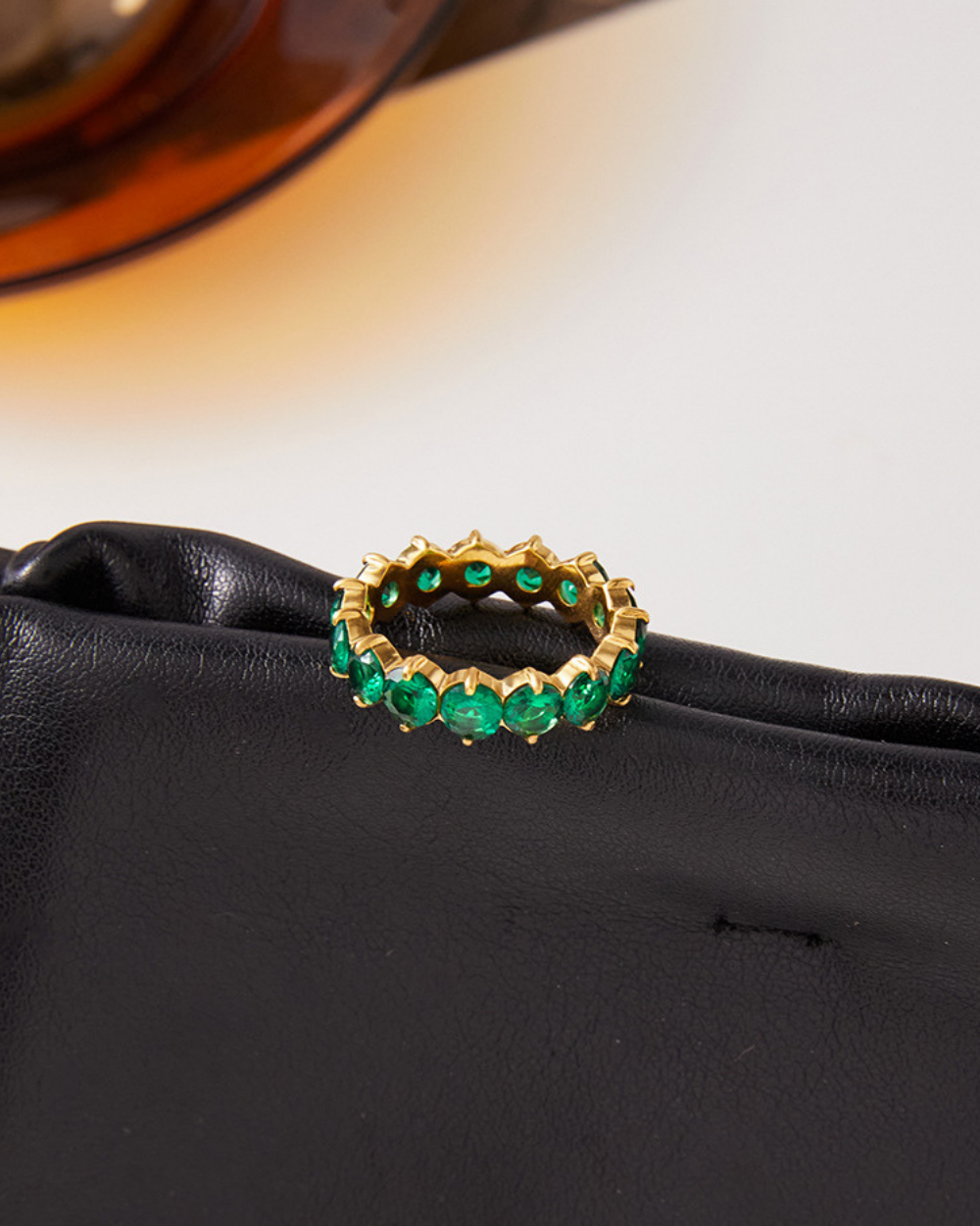 Radiant Eternity Ring – Emerald Glow