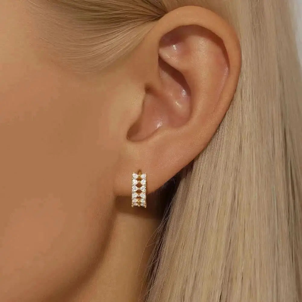 Hollow Zirconia Heart-Shaped C-Shape Hoop Earrings