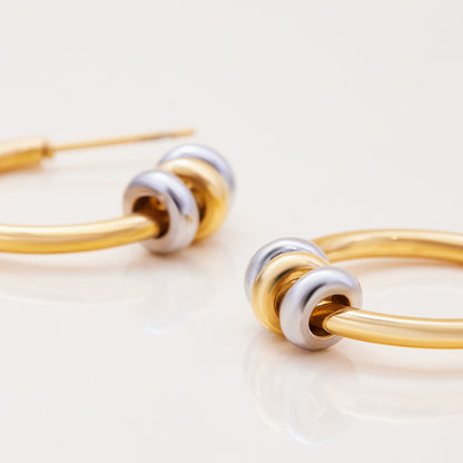 Modern drop earrings for summer outfits