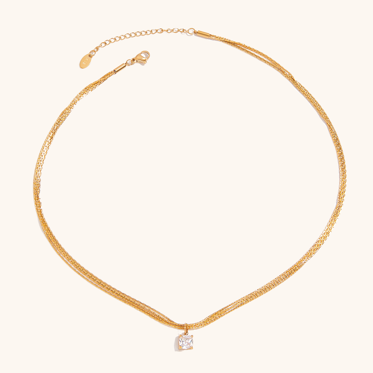 Elegant multi-layer gold necklace with sparkling solitaire zircon stone pendant