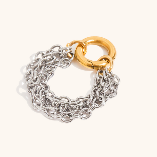 Two-tone chain link ring in silver and gold with close-up view