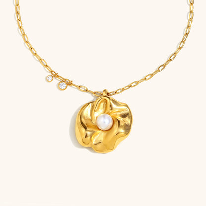 Molten Pearl Bloom Necklace – Gold