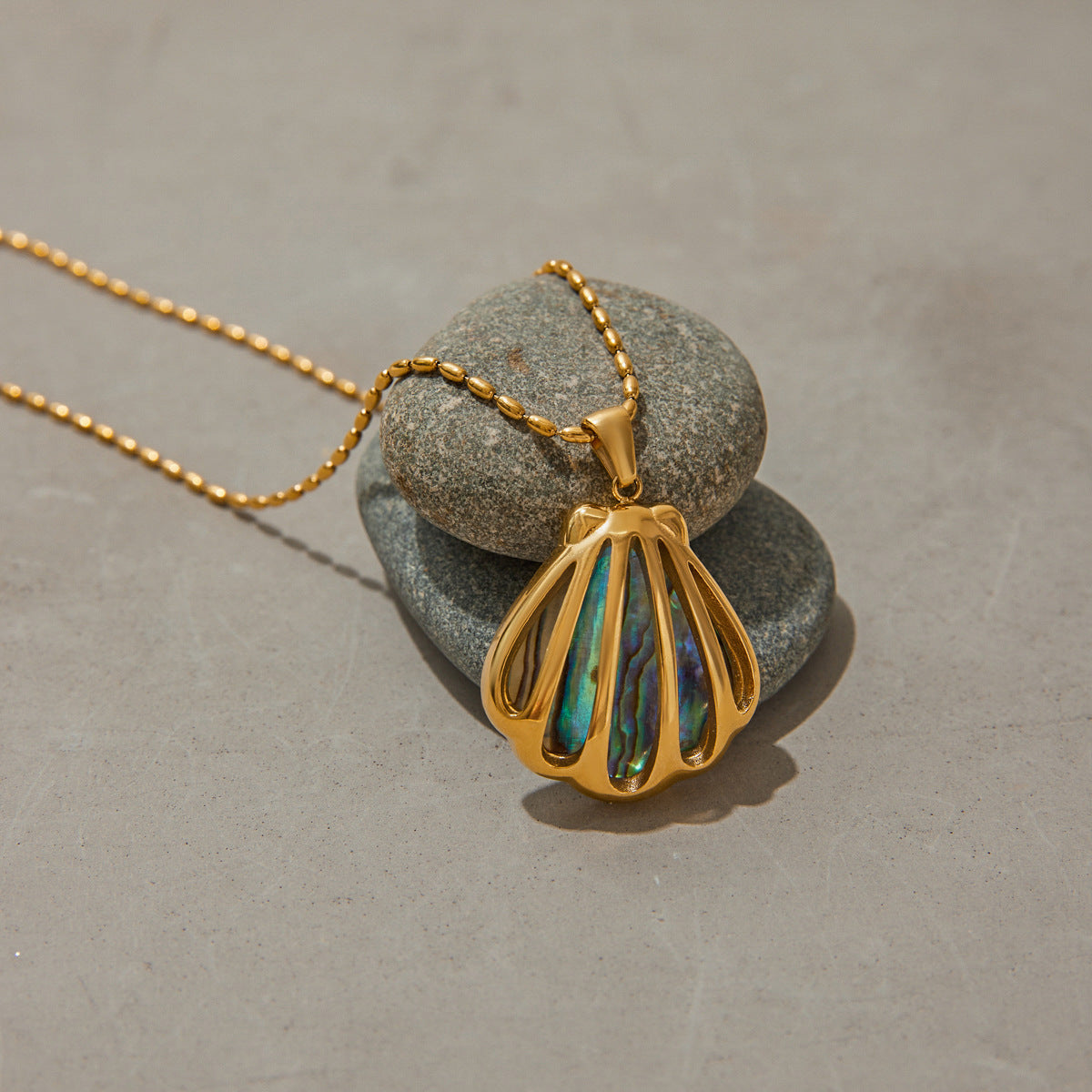Seabreeze Shell Necklace