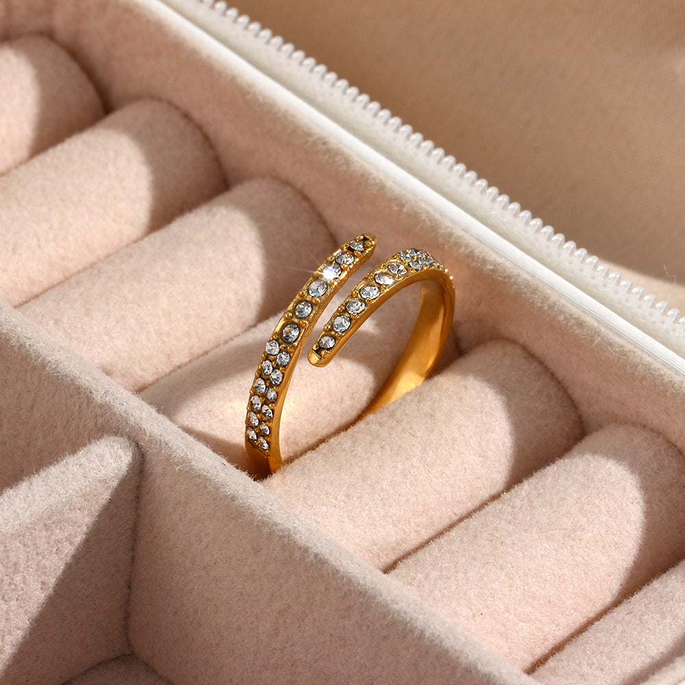 Stellar Arc Ring
