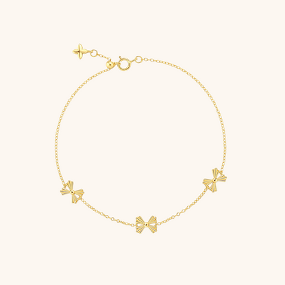 Bow Bracelet with Zirconia