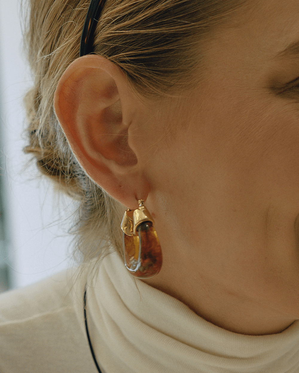Aurora Curve Earrings – Brown - mifjewelry