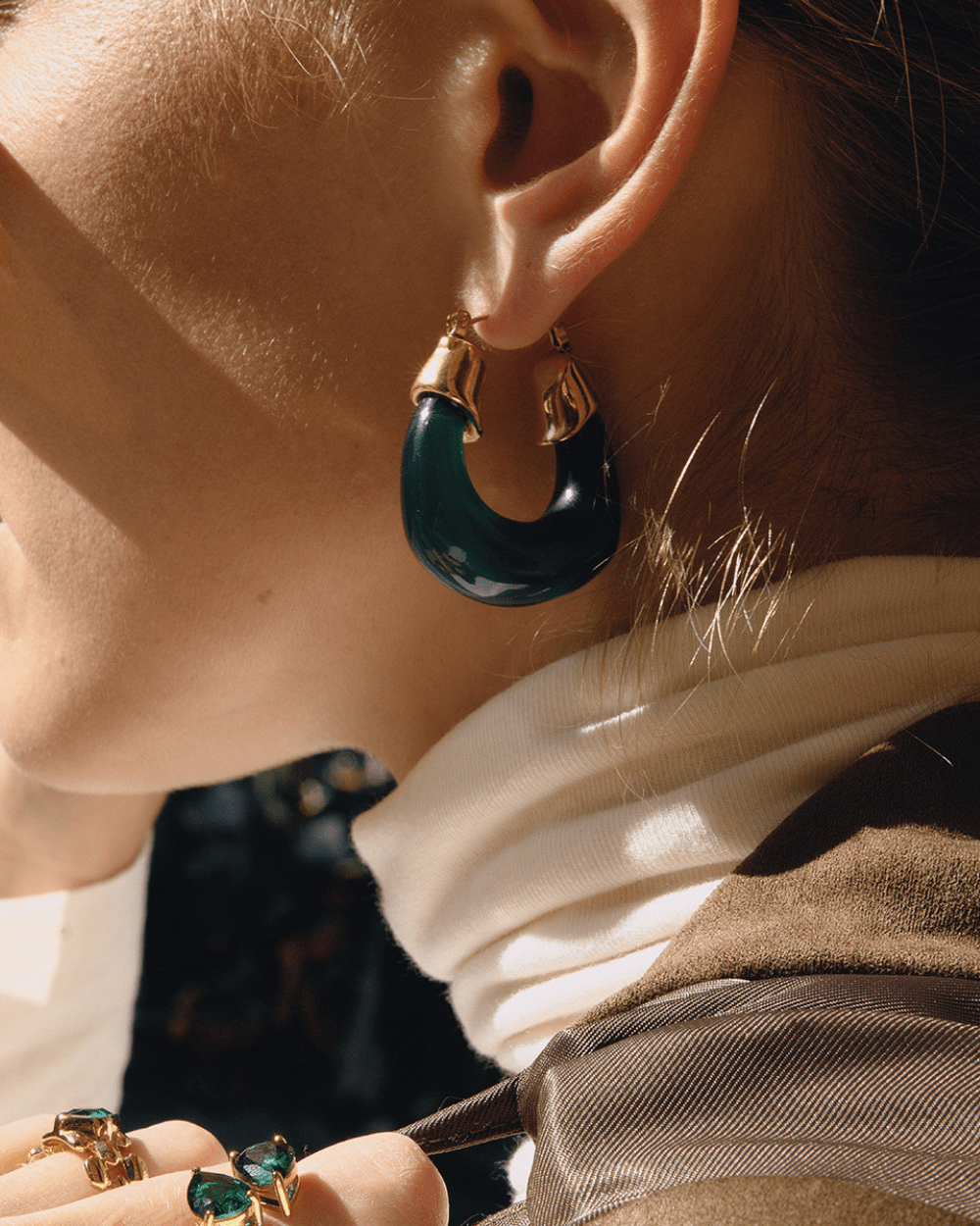 Aurora Curve Earrings – Green - mifjewelry