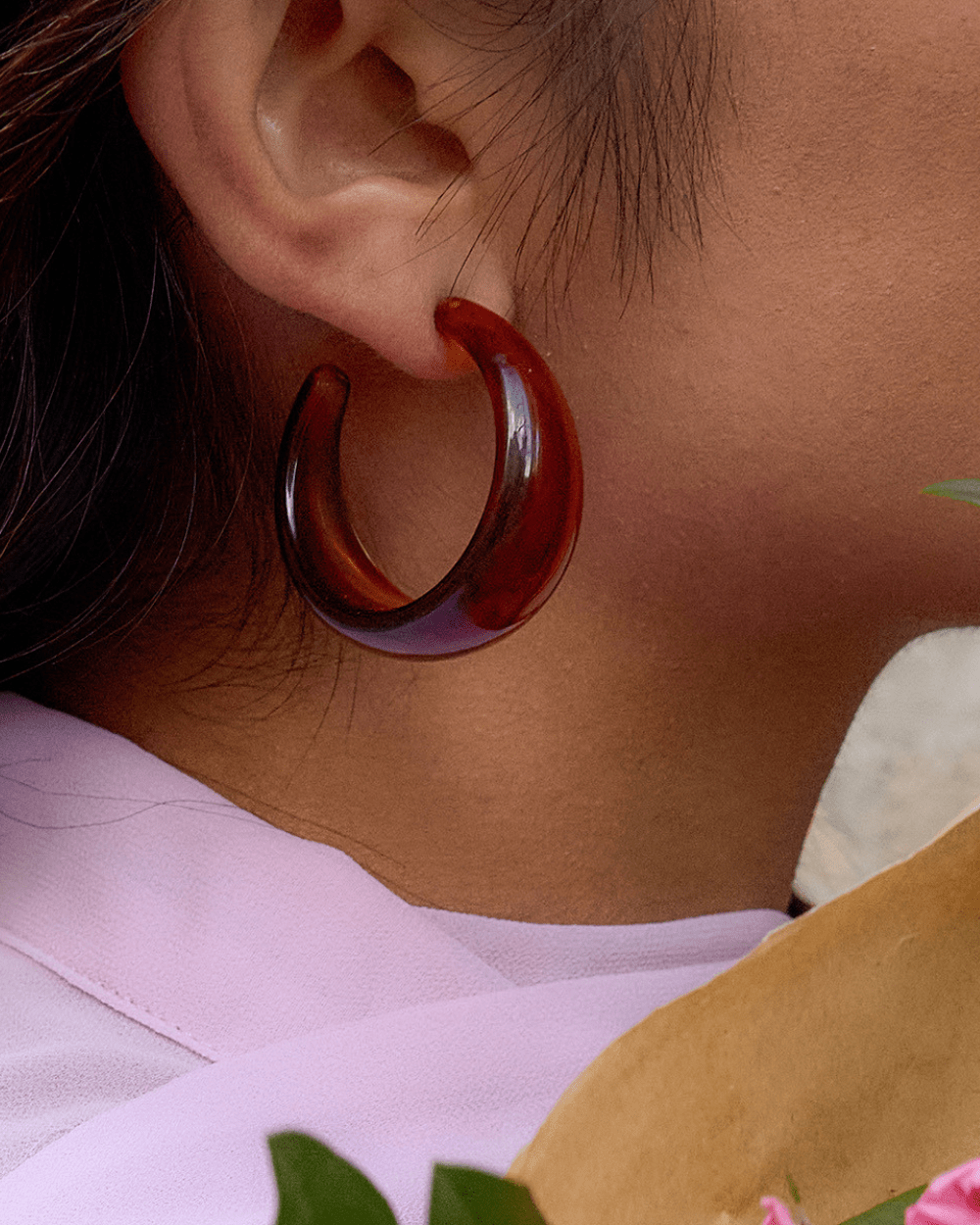 Aurora Curve Hoop Earrings – Amber Brown - mifjewelry