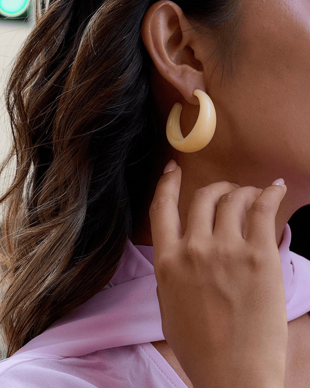 Aurora Curve Hoop Earrings – Ivory - mifjewelry