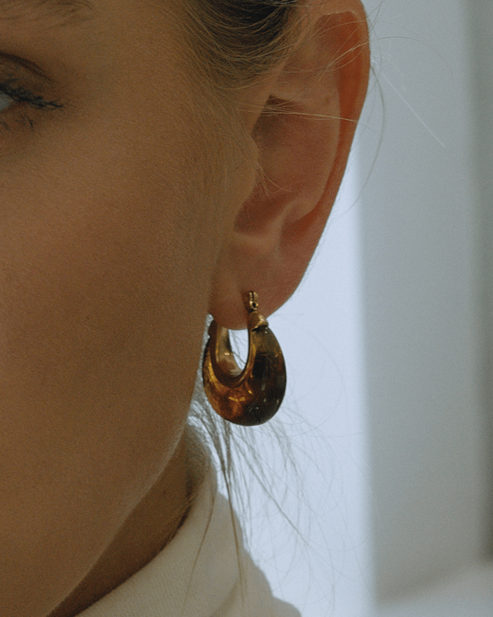 Aurora Teardrop Hoop Earrings – Brown - mifjewelry