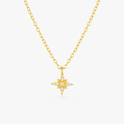 Gold star pendant necklace with delicate chain for a stylish and elegant look