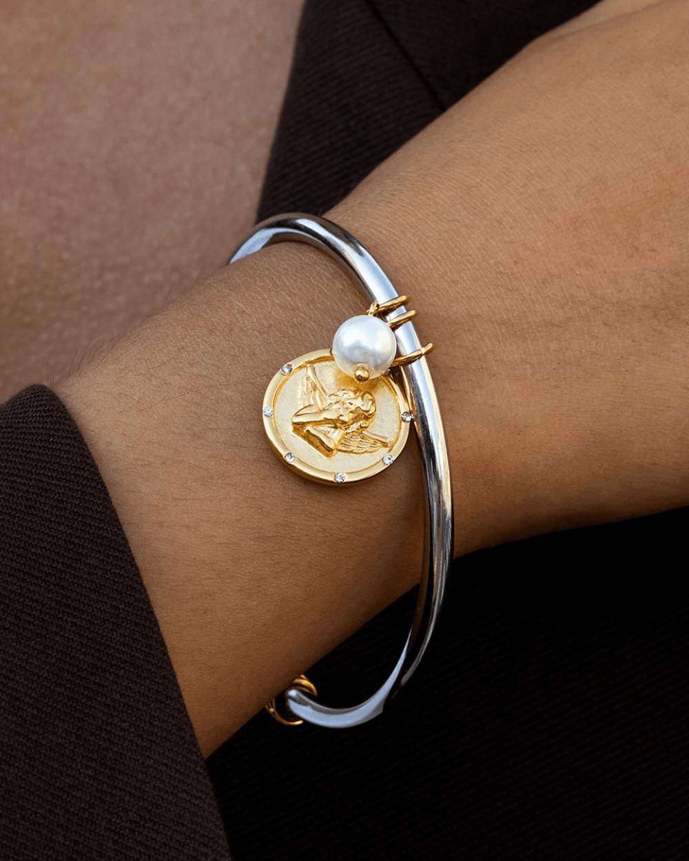 Golden Angel Medallion & Pearl Bangle Bracelet - mifjewelry