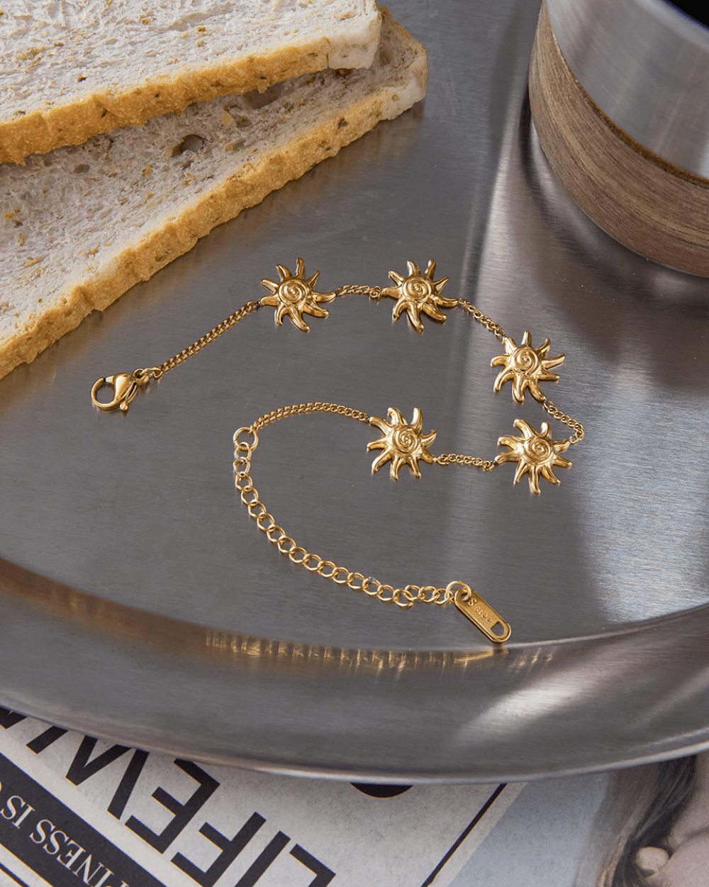 Golden Radiance Sun Charm Bracelet - mifjewelry