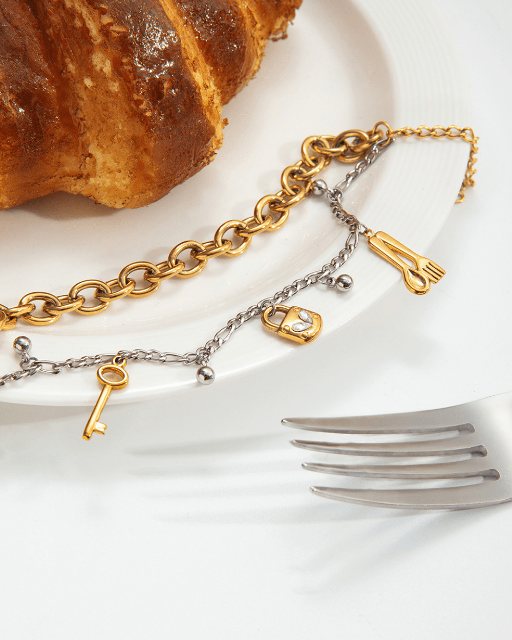 Guardian Grip Chain Bracelet - mifjewelry