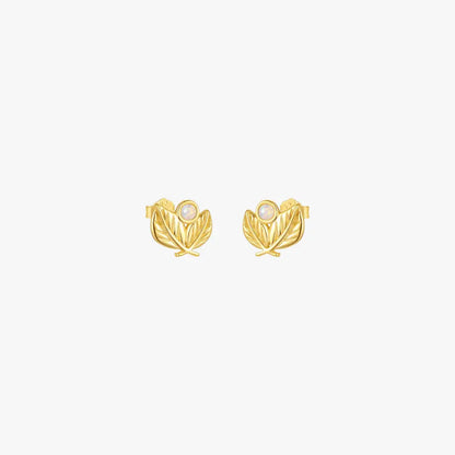 925 silver leaf-shaped earrings with opal gemstone, nature-inspired design