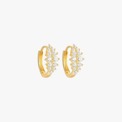 Small gold hoop earrings with diamonds, perfect for daily wear and elegant occasions.