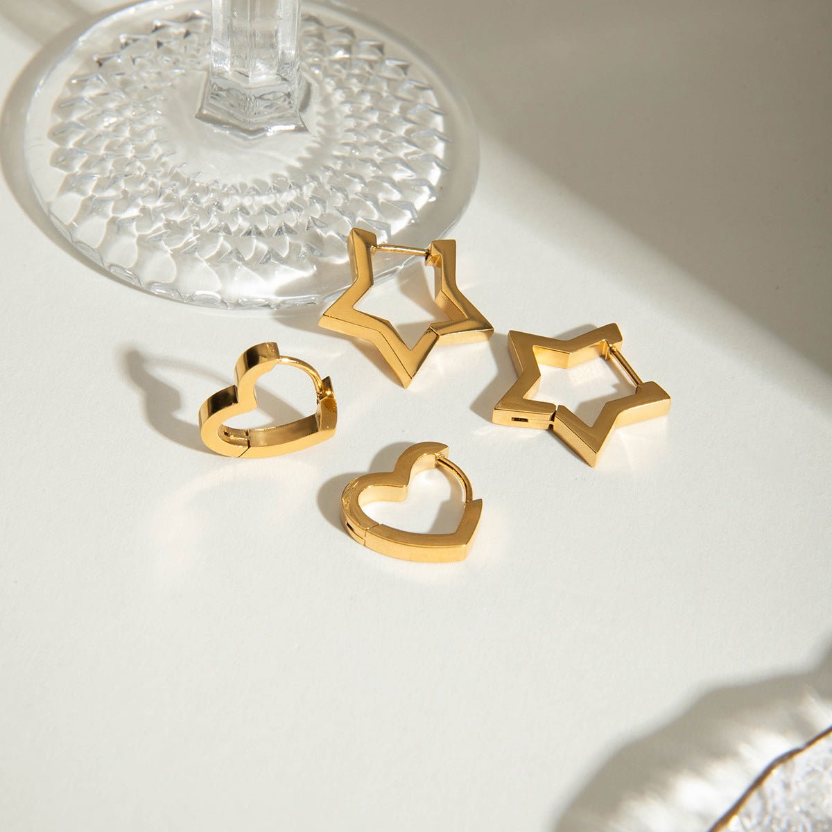 Sweet Curve Heart Hoops - mifjewelry