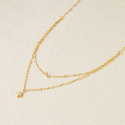 Collier avec pendentif étoile à double couche 